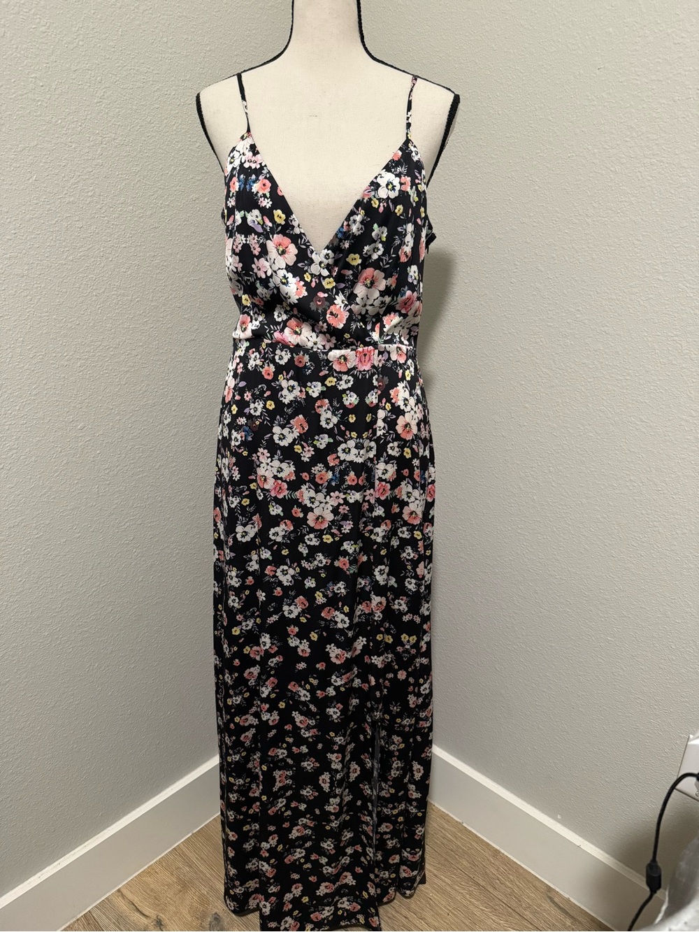 Intermix Silk Floral Dress, Size 8 - Picture 2 of 8